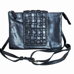 Vilenca Holland Black Leather Crossbody Bag Foldover Woven Flap